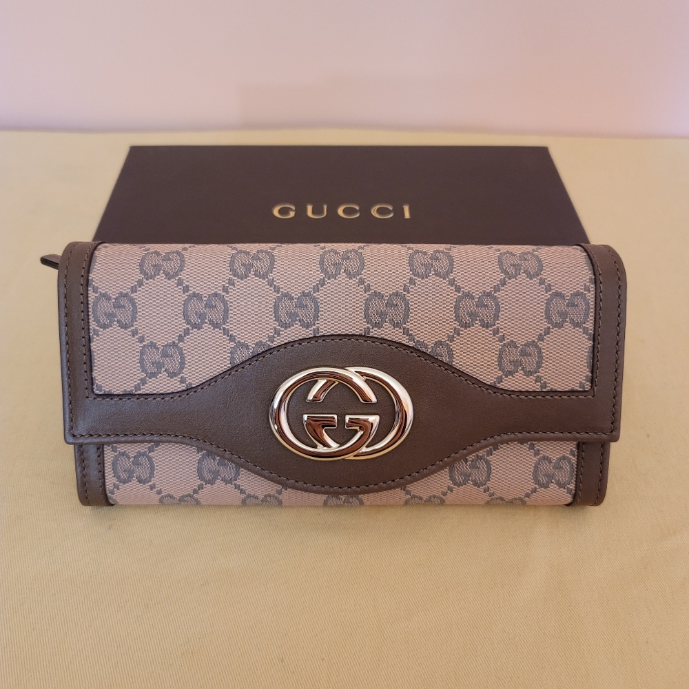 Gucci Brown and Cream Wallet